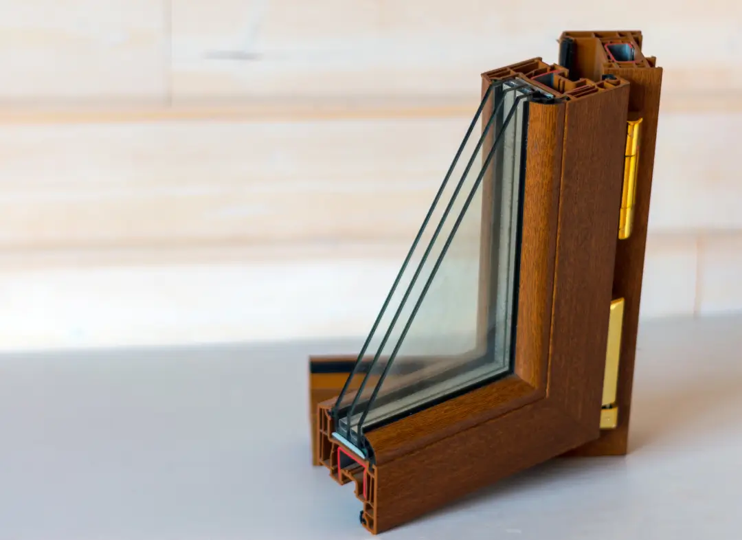 Installation de fenêtre en bois sur mesure Châteaubriant